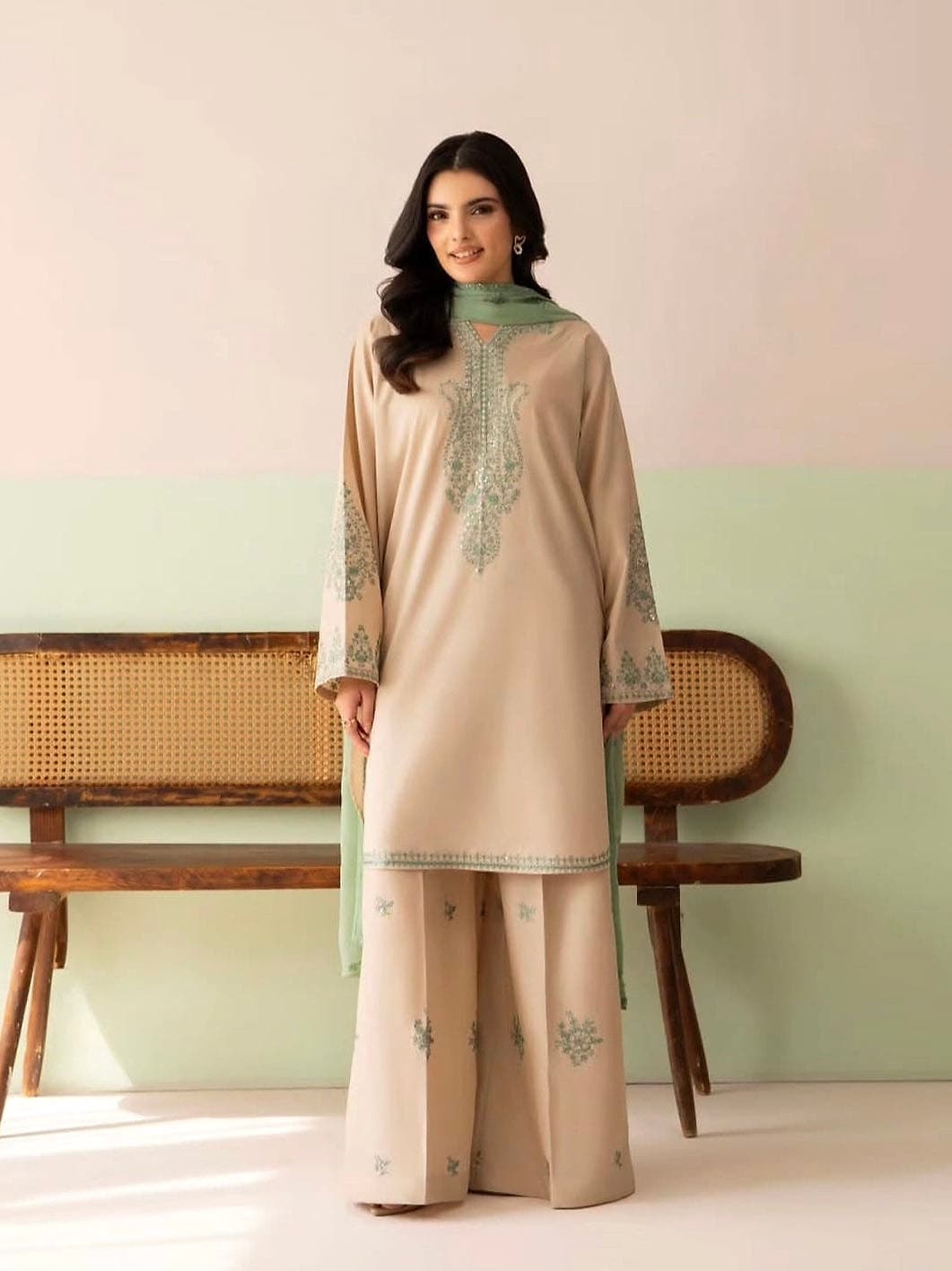 Khajista Sandstone Palazzo Suit